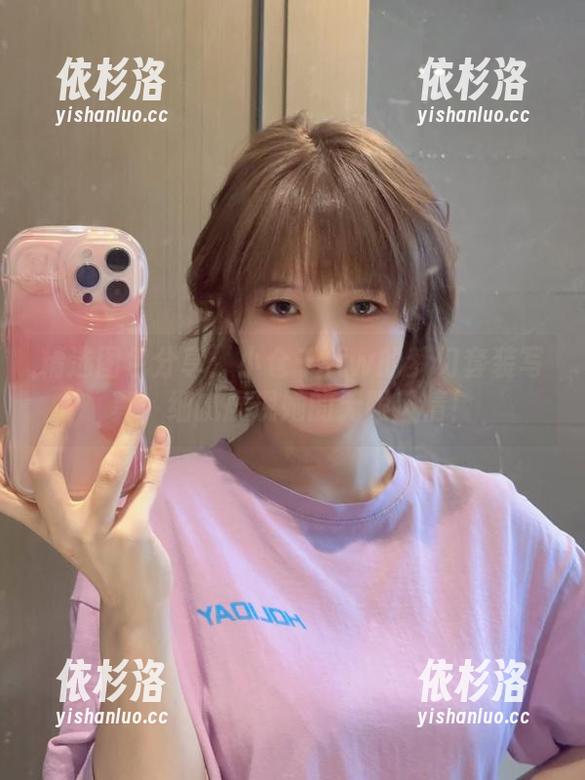 小仓千代w 精选图包分享:小仓千代w的梦幻套装写真,细腻展现她的无限风情!