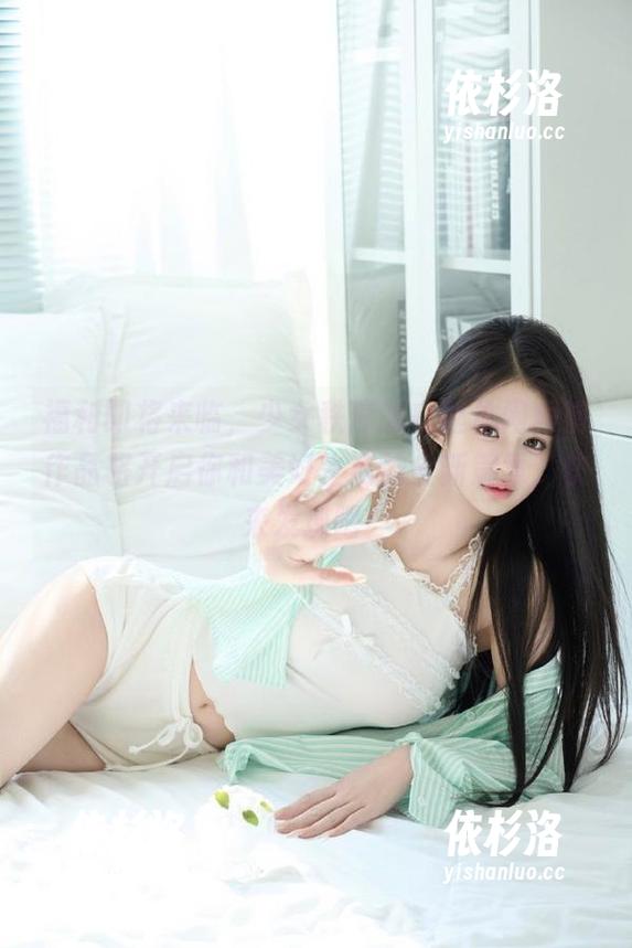 少女秩序 福利即将来临,少女秩序的白丝休闲短裤作品将开启你和美好生活的全新篇章,快来发现吧!