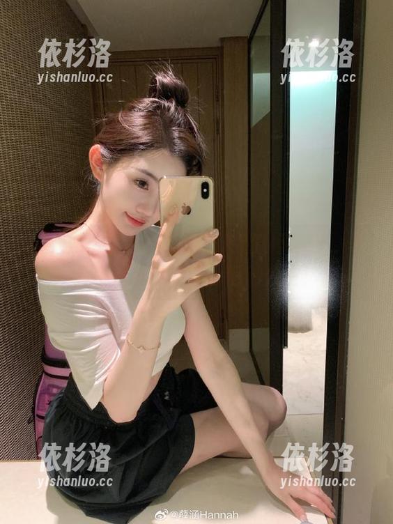 尤果网-K8傲娇萌萌 尤果网 - 定制礼服打造K8傲娇萌萌,写真中她就是走出童话的公主!