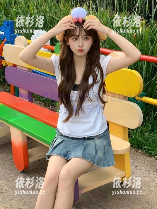 尤果网 - 想找婚纱灵感？来看看赵伊彤的婚纱图集分享吧！