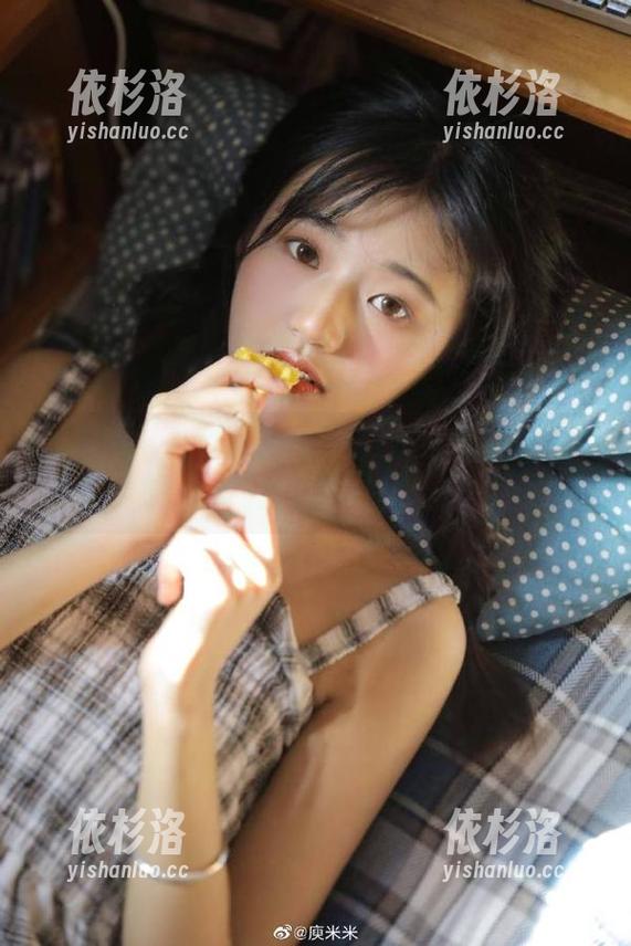 尤果网-金子熙 尤果网 - 在线品味金子熙的圣诞合辑,图片让你的心情瞬间变好!