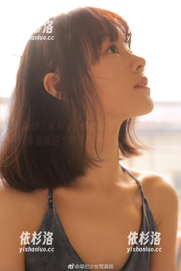 尤物馆-Kely香香 尤物馆 - Kely香香的皮衣作品在线分享,看看我这个博主的时尚“问题”吧!
