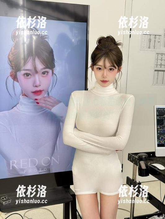 推女神-谭晓彤 推女神 - 探秘谭晓彤甜心私拍原图,快来感受她的甜美瞬间!