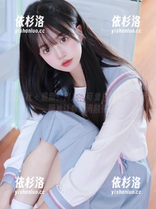 星颜社-何晨曦 星颜社 - 最新!何晨曦可爱白色写真更新,图片让你瞬间融化!