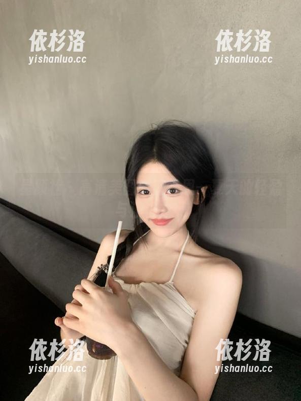 星颜社-恩一 星颜社 - 高清美图:感受恩一夏天的轻盈与浪漫之美