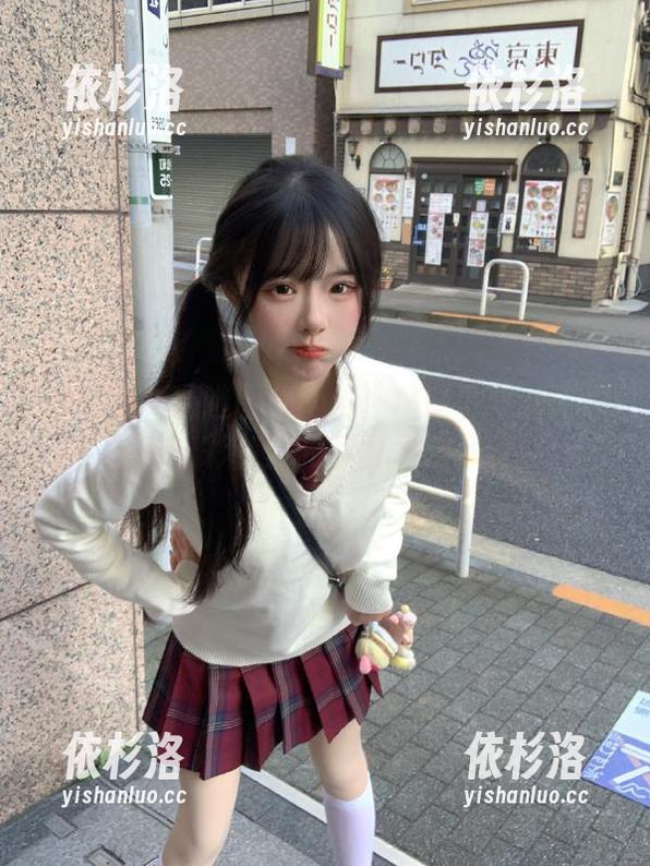 桃脱了 微密圈 - 精选图库揭晓:桃脱了与油亮组合,光彩夺目的写真大赏来袭!