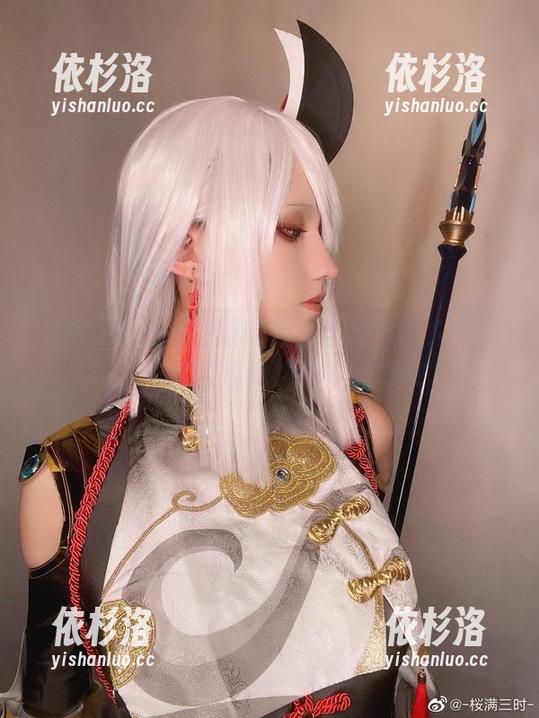 桜满三时 桜满三时悉心打造的黑兽奥利卡同人美图,作品的细腻之处令人惊叹