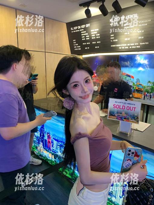 梦丝女神-雪馨 梦丝女神 - 感受雪馨的课后时光:绝美原图作品展现细腻的情感