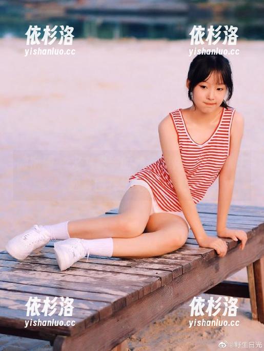 火龙果羊 微密圈 - 火龙果羊的独特视角,死库水主题套图在线免费下载!