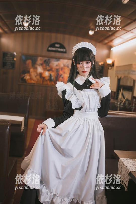 焖焖碳 精美作品集:焖焖碳高跟鞋写真资源尽在此处,快来探索