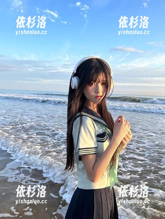 爱蜜社-小狐狸Sica 爱蜜社 - 当小狐狸Sica双人变身搞笑明星,精选图片让你每天笑开怀,快来围观!