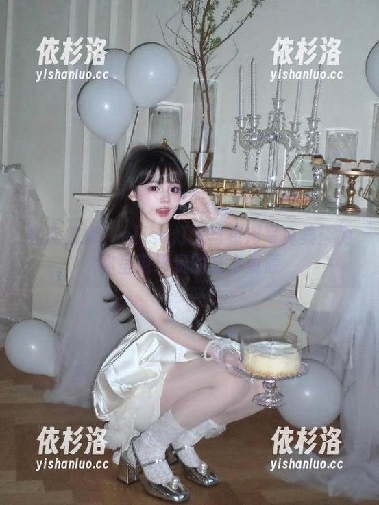 物恋传媒-elise 物恋传媒 - elise灯火与星河写真集:为你呈现珍贵的艺术资源