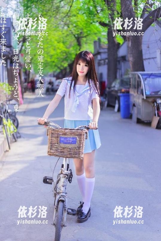 猎女神 - 高清写真集：田依依在天台上释放纯真与灵动的美丽瞬间