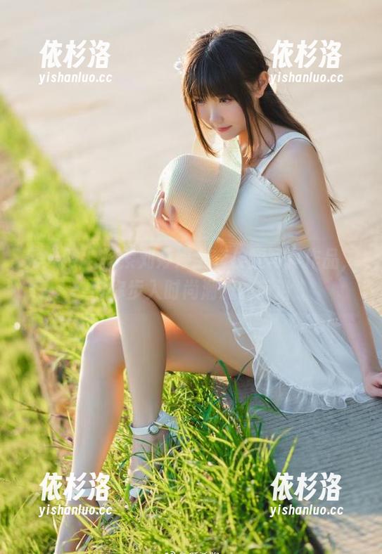 秀人网-刘婷婷 秀人网 - 探索刘婷婷全套长腿写真作品,带你步入时尚潮流的前沿