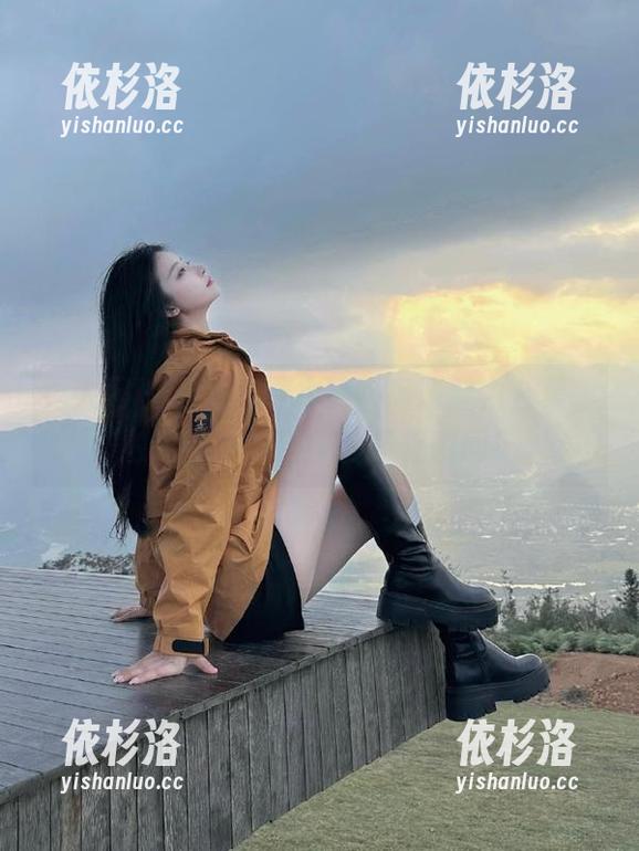 秀人网-南初妹妹 秀人网 - 南初妹妹水手服高清魅力合集,融汇青春与甜美的最佳瞬间!