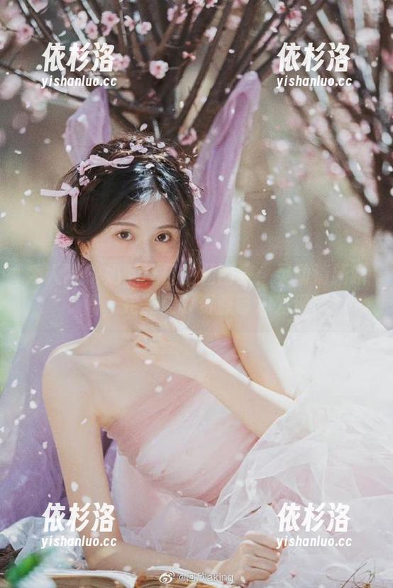秀人网-奶酥 秀人网 - 奶酥夏日主题图集:灵动清新瞬间,完美夏季资源等你发现