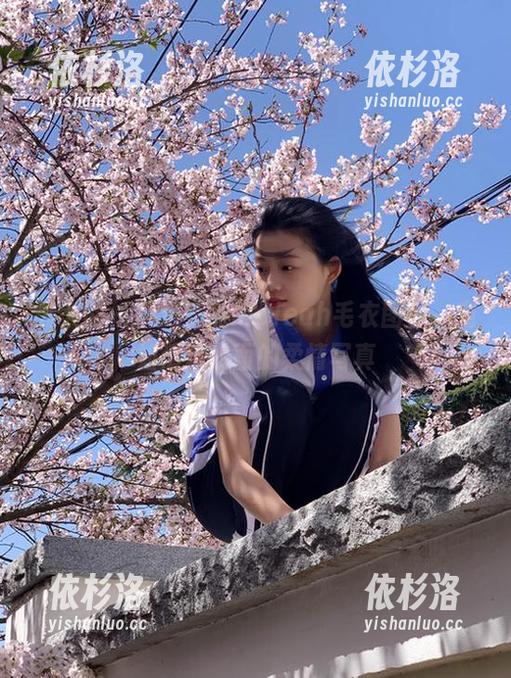 秀人网-安然Maleah 秀人网 - 精选安然Maleah毛衣图包,宛如清风拂面的柔情写真