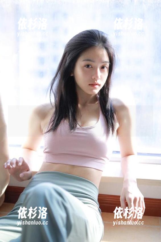 秀人网-安然 秀人网 - 分享安然护士图集,展现医护生活中的如诗如画精彩时刻!