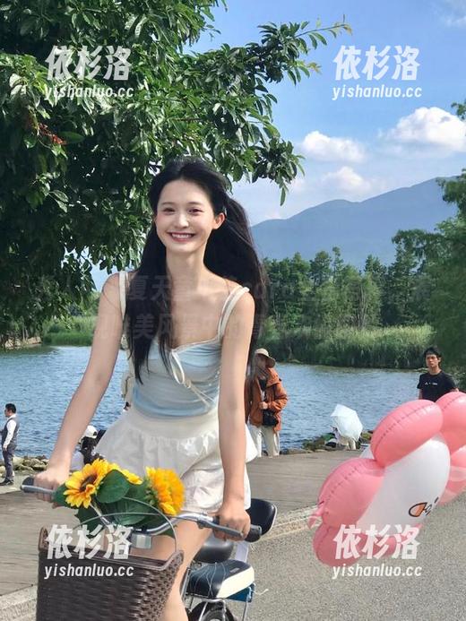 秀人网-童千艺cara 秀人网 - 夏天童千艺cara全套写真,展现唯美风景中的青春欢愉图片