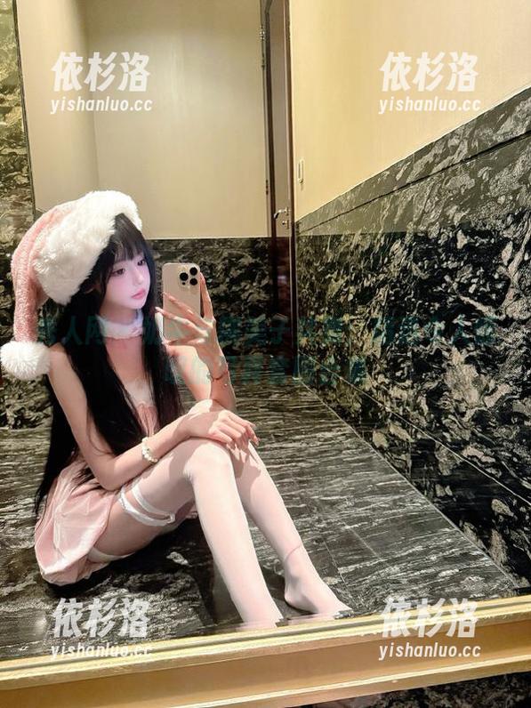 秀人网-糯美子 秀人网 - 奶牛与糯美子共舞:精选令人惊叹的写真套图合集