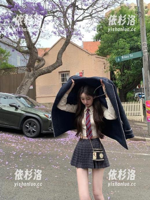 秀人网-舒林培 秀人网 - 当舒林培穿上校服,瞬间成为全校最亮的星!作品合集大赏!