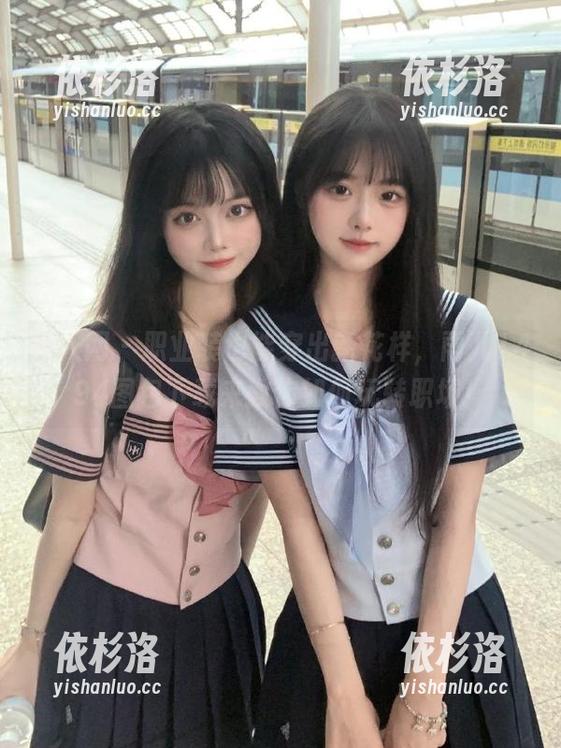秀人网-雨儿1494 秀人网 - 职业装也能穿出新花样,雨儿1494图包下载来教你如何玩转职场!