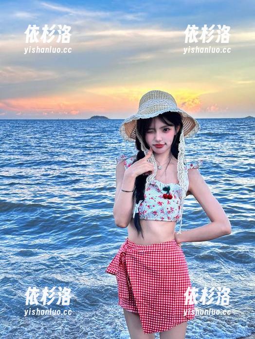 语画界-梦梵 语画界 - 梦梵的女仆全套原图:这就是我,爱幻想却只能化身为女仆的可怜角色!