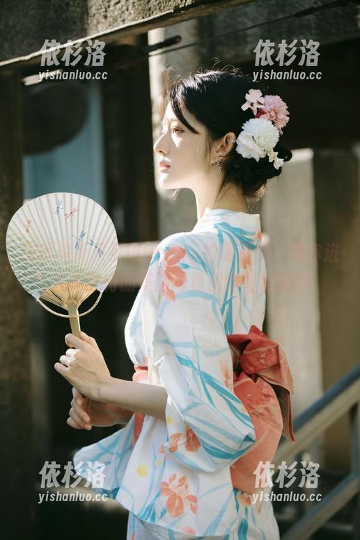 贝贝琪Becky 深度解析贝贝琪Becky的璃亚梦,带你进入她独特的美图写真创作背后故事
