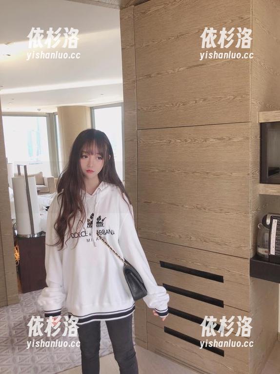 过期米线线喵 捕捉时光:过期米线线喵高清连体衣写真集大公开
