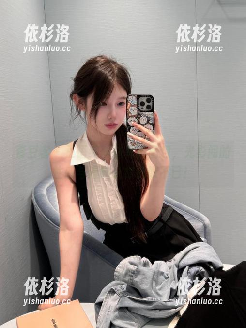 青豆客-王语纯 青豆客 - 王语纯丝袜写真图包,光影间的性感与清纯让你惊叹不已!