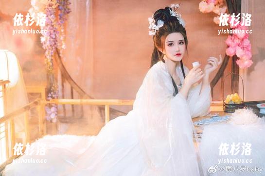 原图解密：鹿八岁baby代号鹿FAWN的最新作品，探寻别样摄影之美